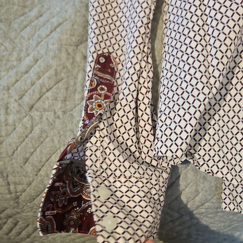 Women's Cinch Western Patterned Shirt with Paisley Cuffs - Picture 10 of 10